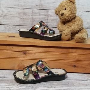 Algeria Venice Queenie Gold Sandals Euro 38 US 8